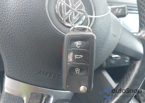 2014 Volkswagen Jetta 2.0L Tdi from USA, damaged, VIN 3VWLL7AJ3EM445368